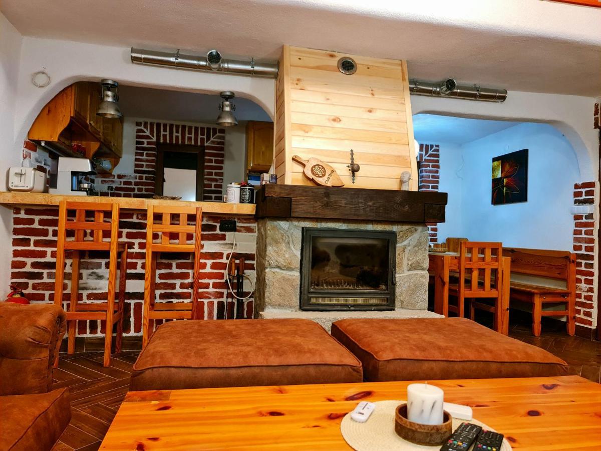 Къща За Гости Каза Роза - Swiss Style Chalet Casa Rosa Guest House Kjustendil Exterior foto
