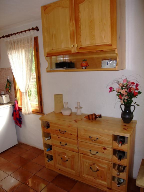 Къща За Гости Каза Роза - Swiss Style Chalet Casa Rosa Guest House Kjustendil Zimmer foto